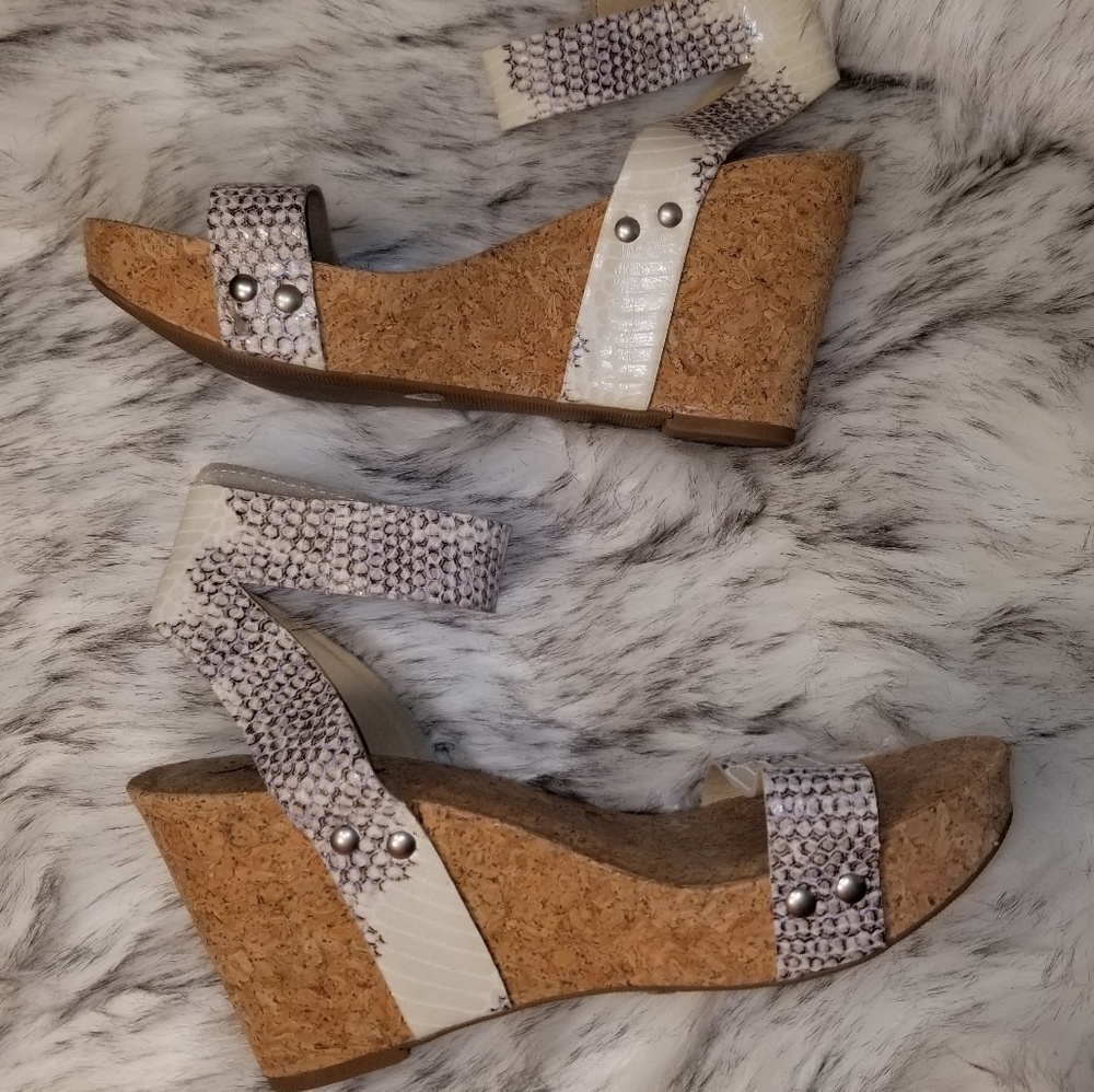 Lucky Brand wedge heel wedges cute comfy sandals - Picture 4 of 4